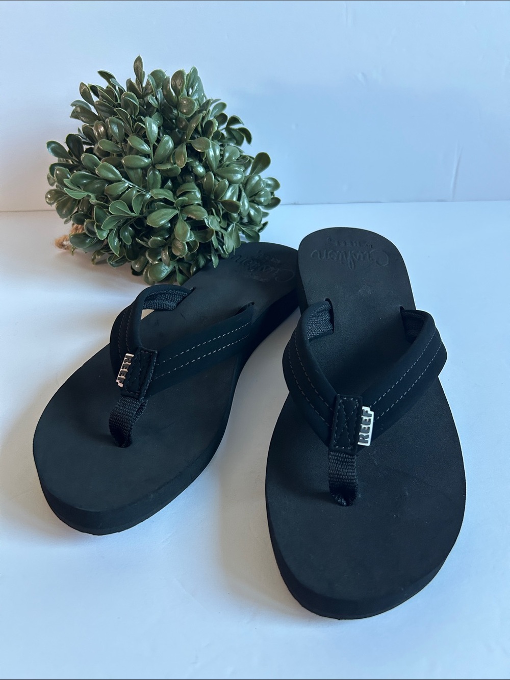 Reef Black Women's Foam Flip Flops with Logo Accent